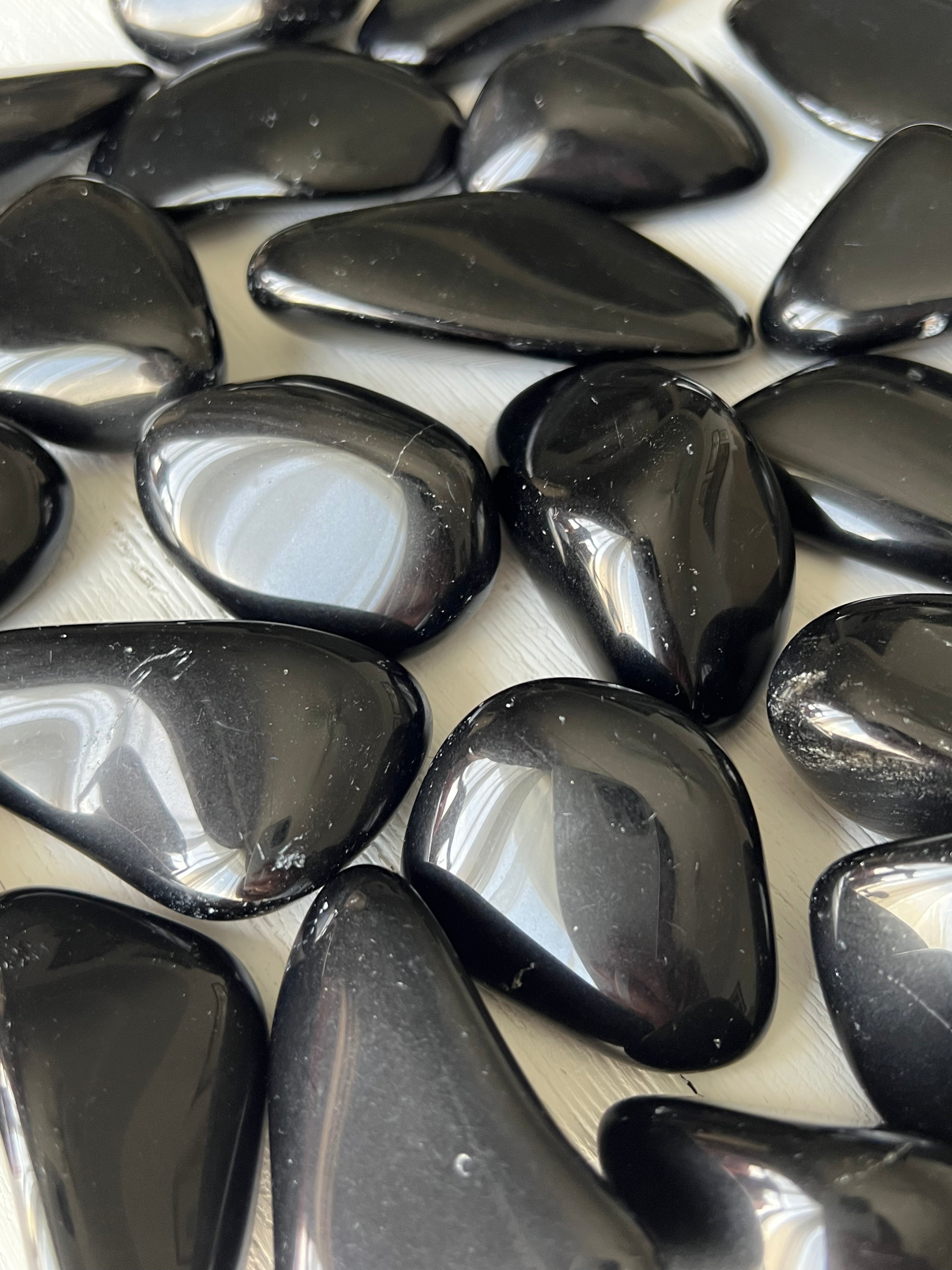 Black Obsidian Tumbled Stone (large size)