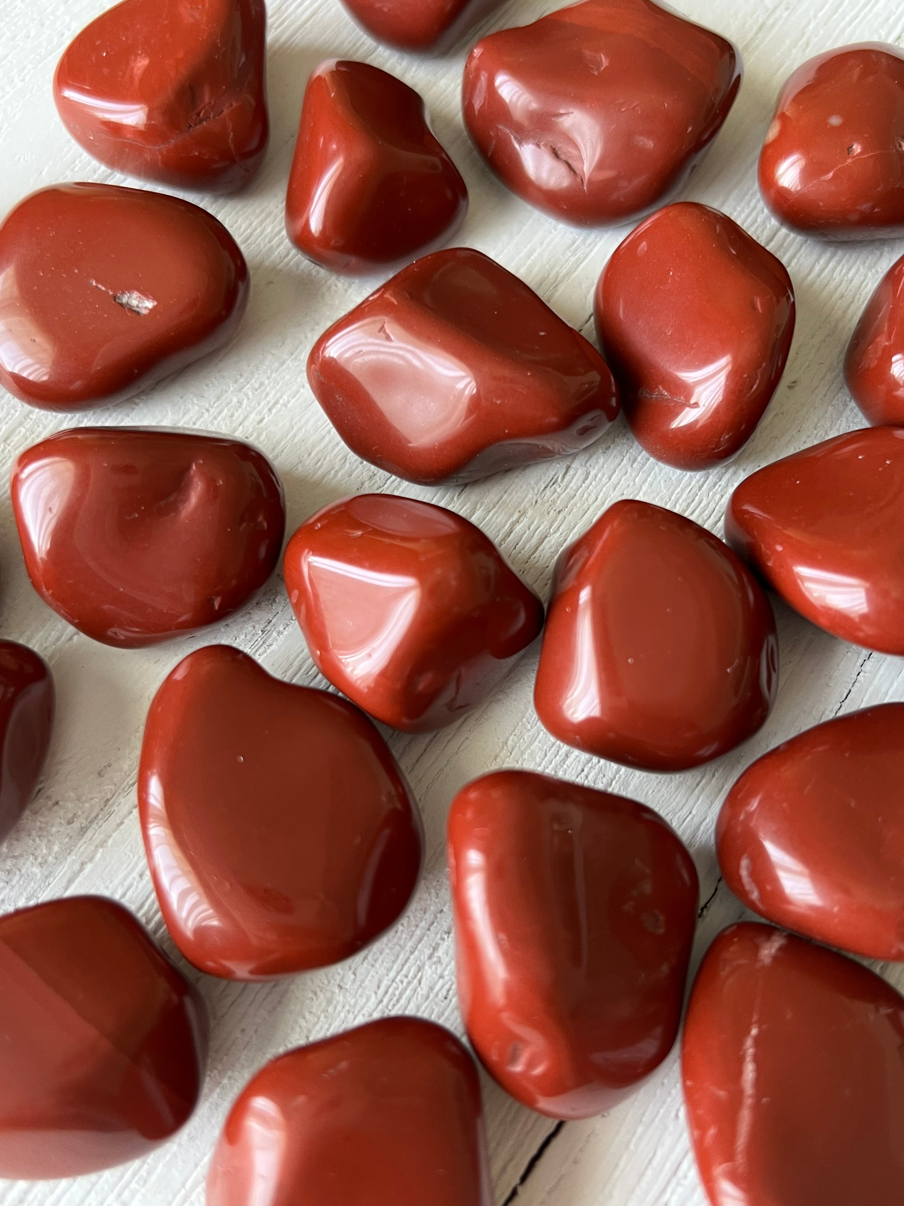 Red Jasper Tumbled Stone